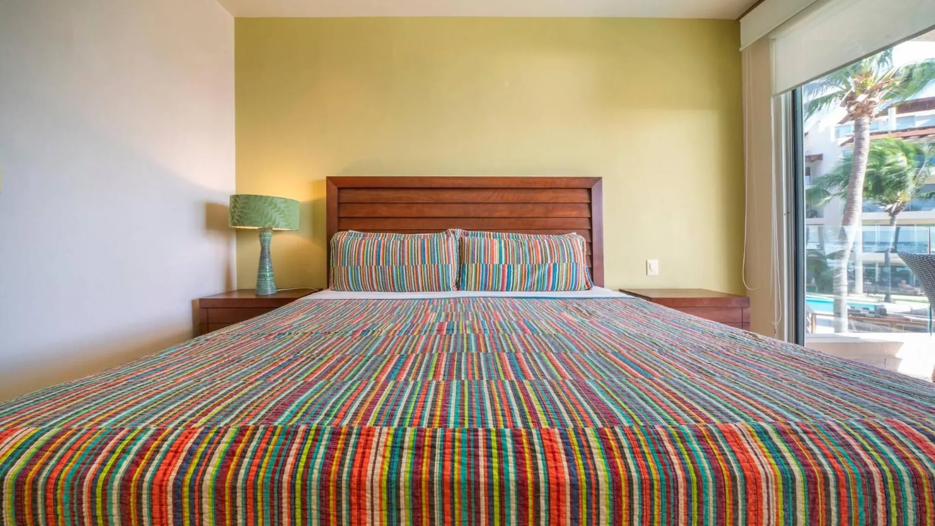 Ocean View Condo - 2 Bedrooms - At The Elements Condos - Castillo De Arena Playa del Carmen Mexiko