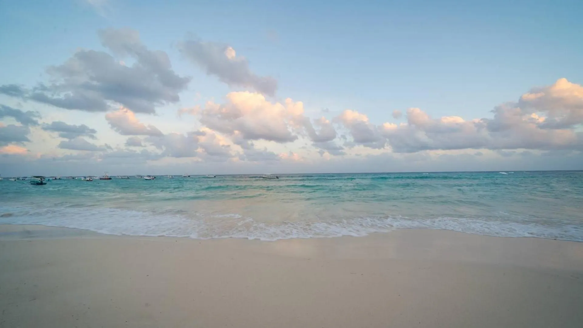 Ocean View Condo - 2 Bedrooms - At The Elements Condos - Castillo De Arena Semesterbostad